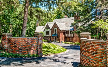 A Grand Familial Estate And Piece Of Noyes History Now Available